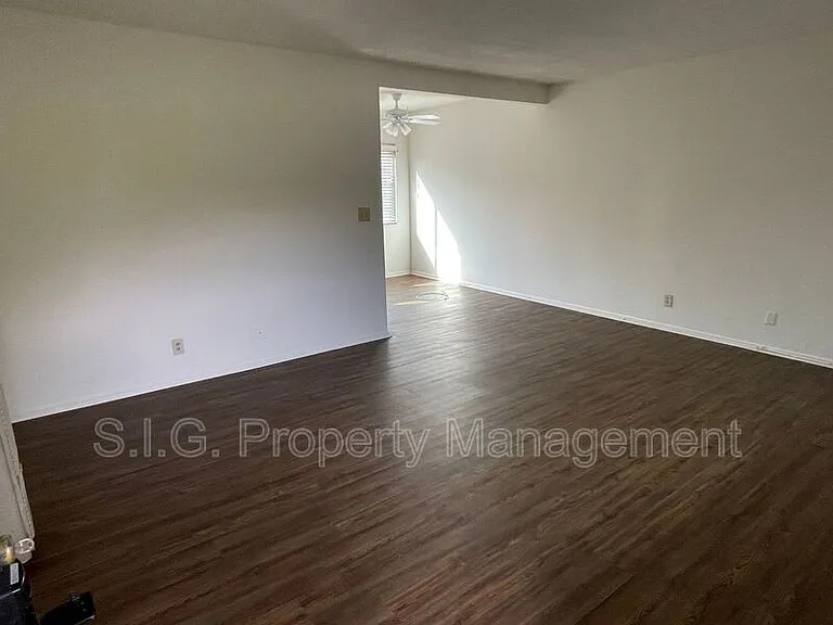 501 S 7th St #F — Photo 7