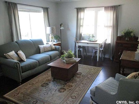 4th image of 109 Brooklea Dr