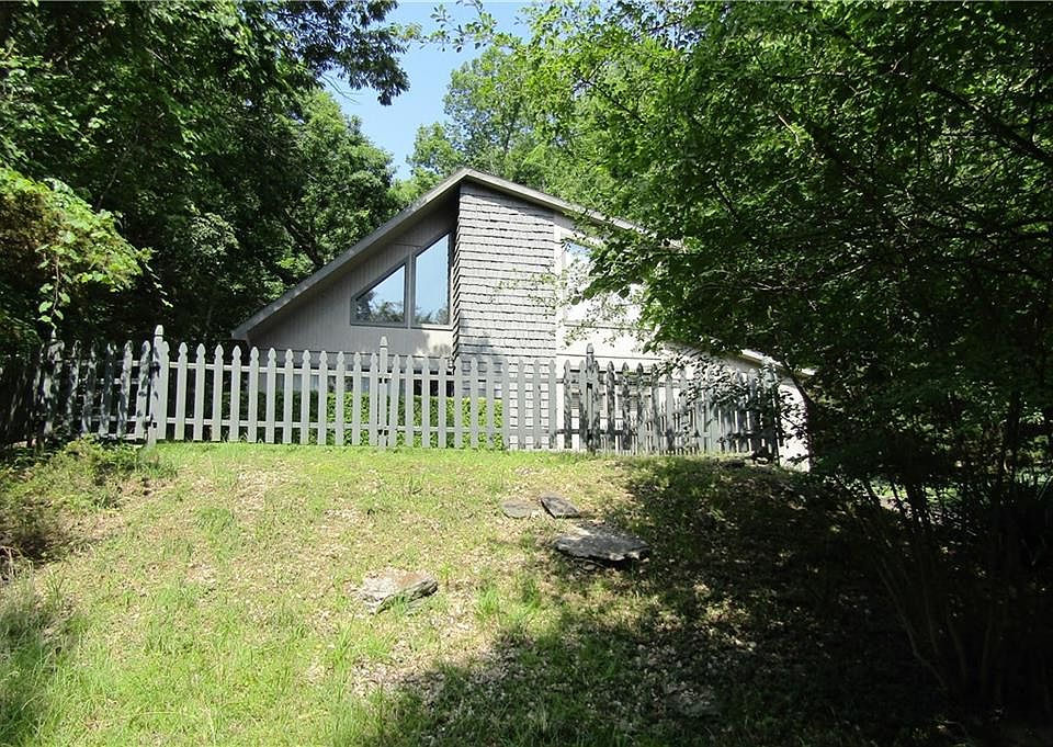 1st image of 11823 Dogwood Dr