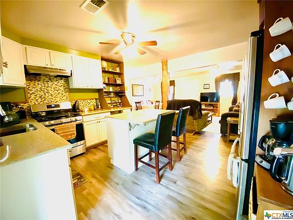 4th image of 1311 Westview Dr