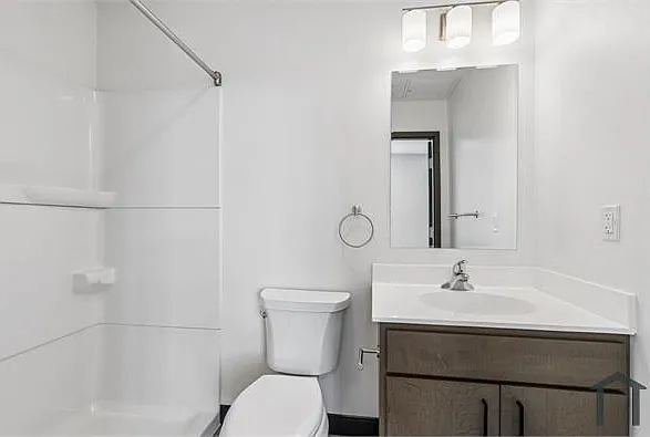 411 Mulberry St #317 — Photo 3