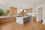 Luna Magico Ave-L1008-038.jpg