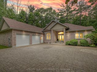 3925 Algoma Ave, Innisfil, ON L9S 2M4