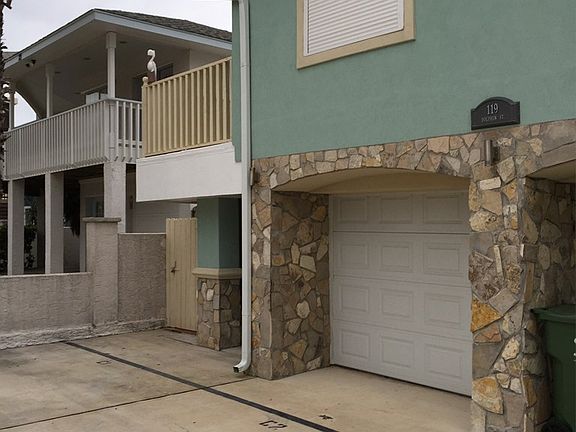 2nd image of 119 E Dolphin St #3C