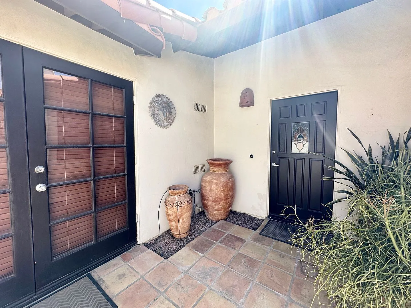 Coming Soon!! Charming Furnished 2 Bed 2 Bath Condo In Palm Desert Close To El Paseo! — Photo 3