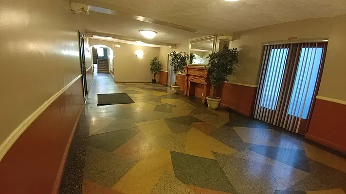 Rented by MTY Group, Inc | media 16