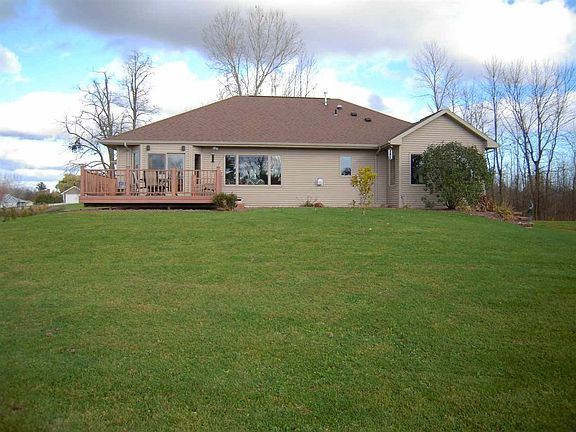 5th image of 979 Creek Ct