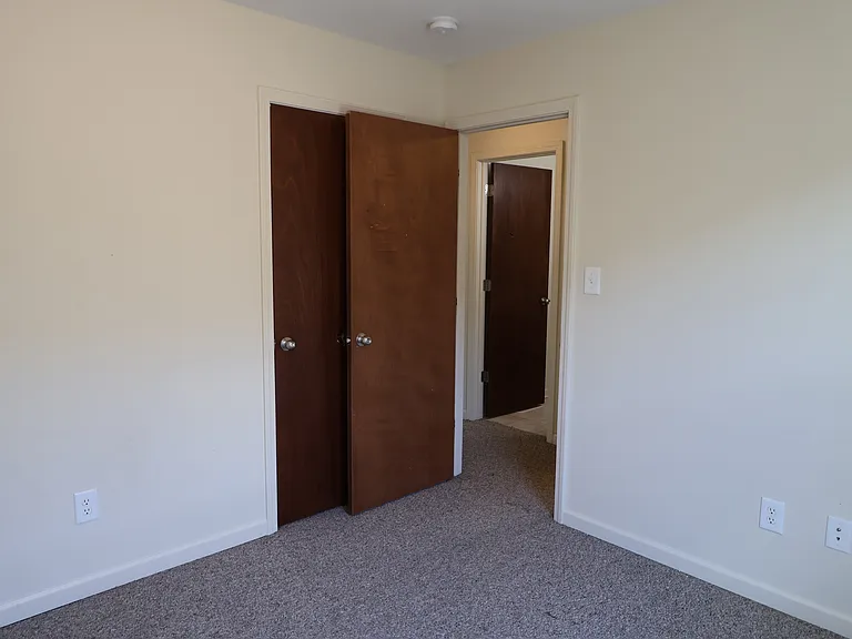 1427 Sycamore St #1 — Photo 54