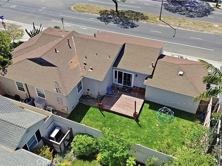 3403 Roxanne Ave — Photo 25
