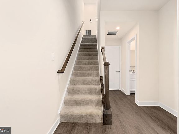4th image of 19705 Preservation Mews