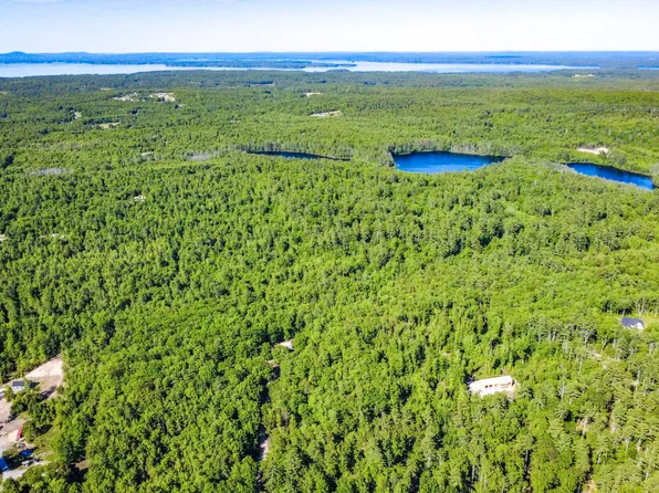 421 Middle Road, Standish, ME 04085