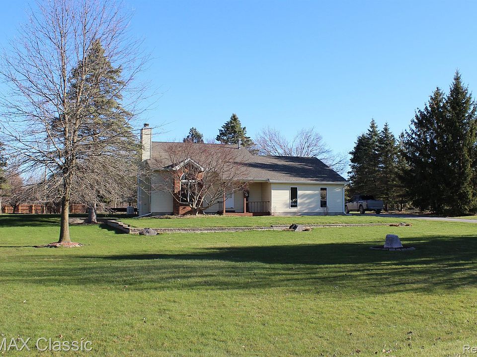 1st image of 5949 Tipperary Cir