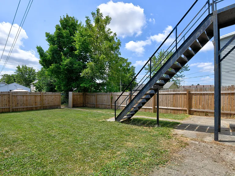 787 E 3rd Ave #1/2 — Photo 24