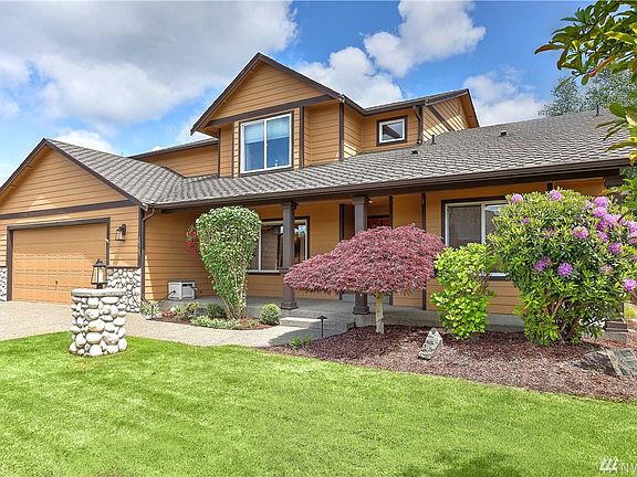 3rd image of 16507 137th Ave E