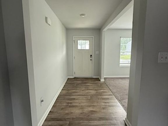 3rd image of 7980 Uplands Dr