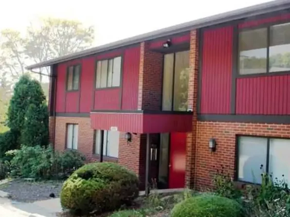 Ebonhurst Apartments