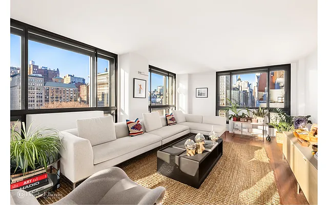 Sold by Douglas Elliman | media 16