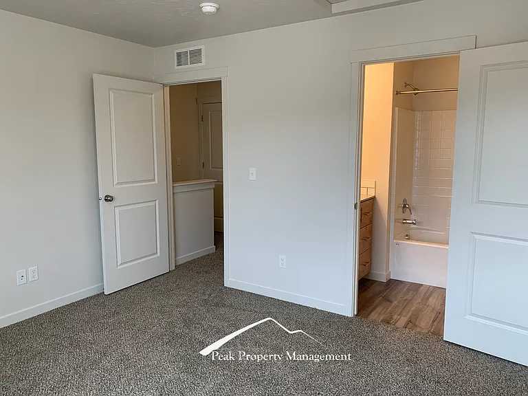 428 W Orchard Ave #1 — Photo 14