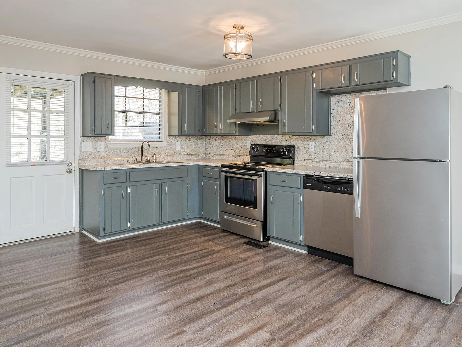 54 Worthington Drive - 2 — Photo 4