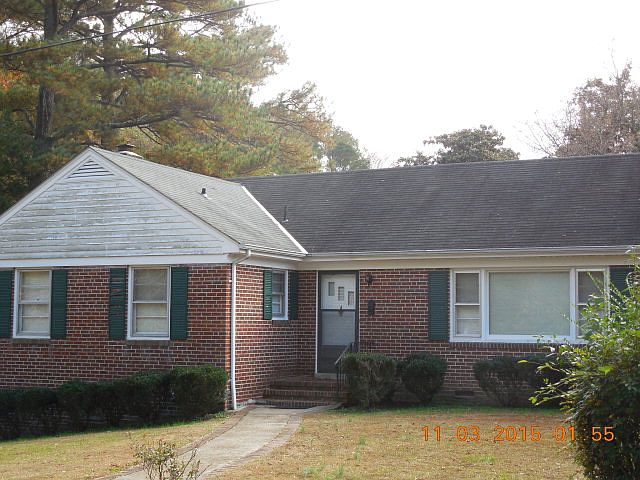 1st image of 110 E 4th Ave