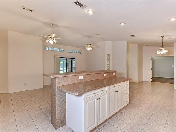 5th image of 2629 Dakota Dr