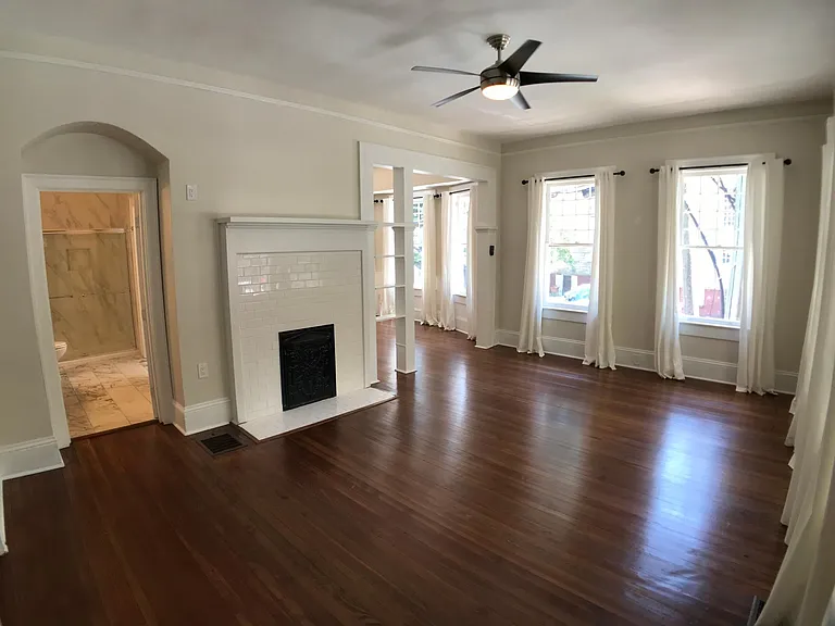 955 Myrtle St NE — Photo 8