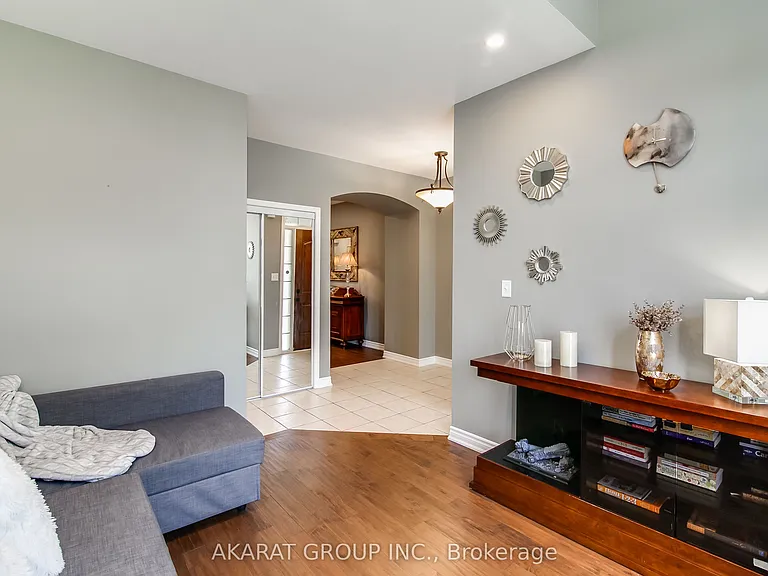 3320 Cline St — Photo 8