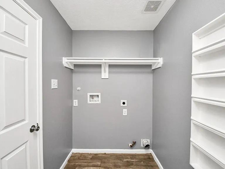 19215 Terra Forest Ct — Photo 24