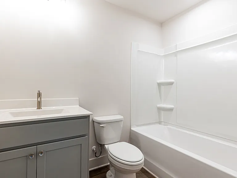 First Floor Private Bath #3