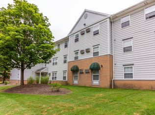 Timbers Apartments, Broadview Heights, OH 44147