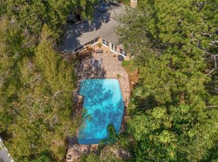 1318 Golf View Dr, Belleair, FL 33756