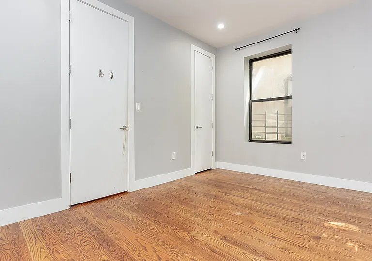102 Rogers Ave #4 — Photo 15