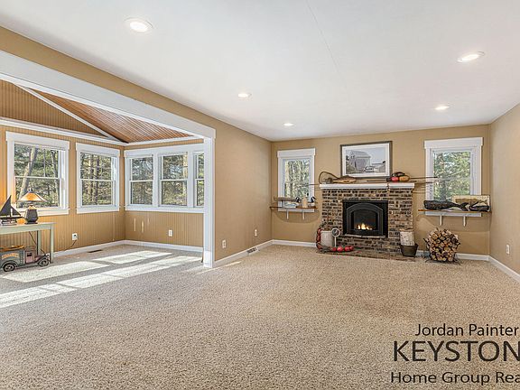 5th image of 5666 Whitneyville Ave SE