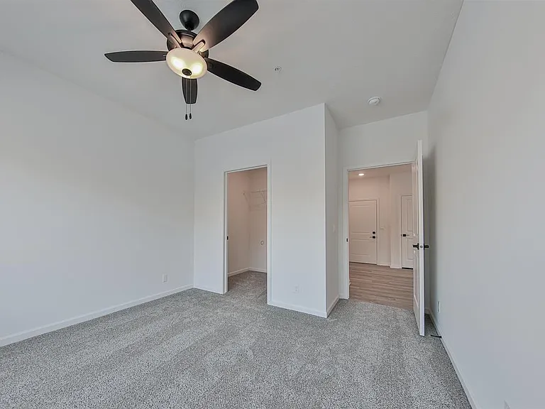 Bellbrook Apartments — Photo 18