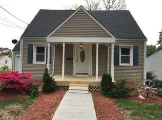 96 Cliff St, Haledon, NJ 07508