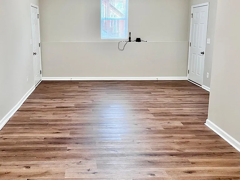 First floor BR/flex room