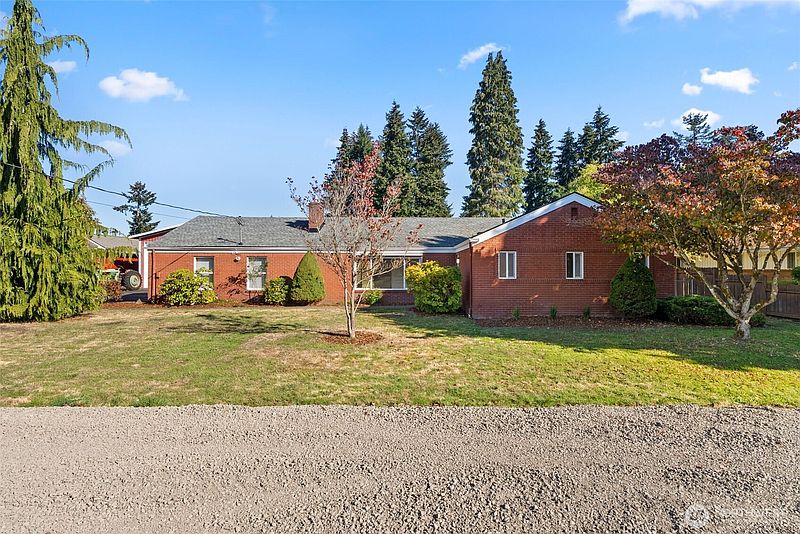 2nd image of 1204 Rancho Road