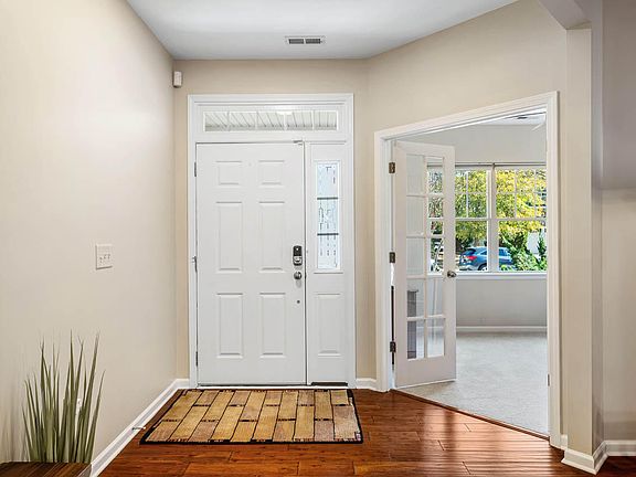 5th image of 5509 Moneta Ln