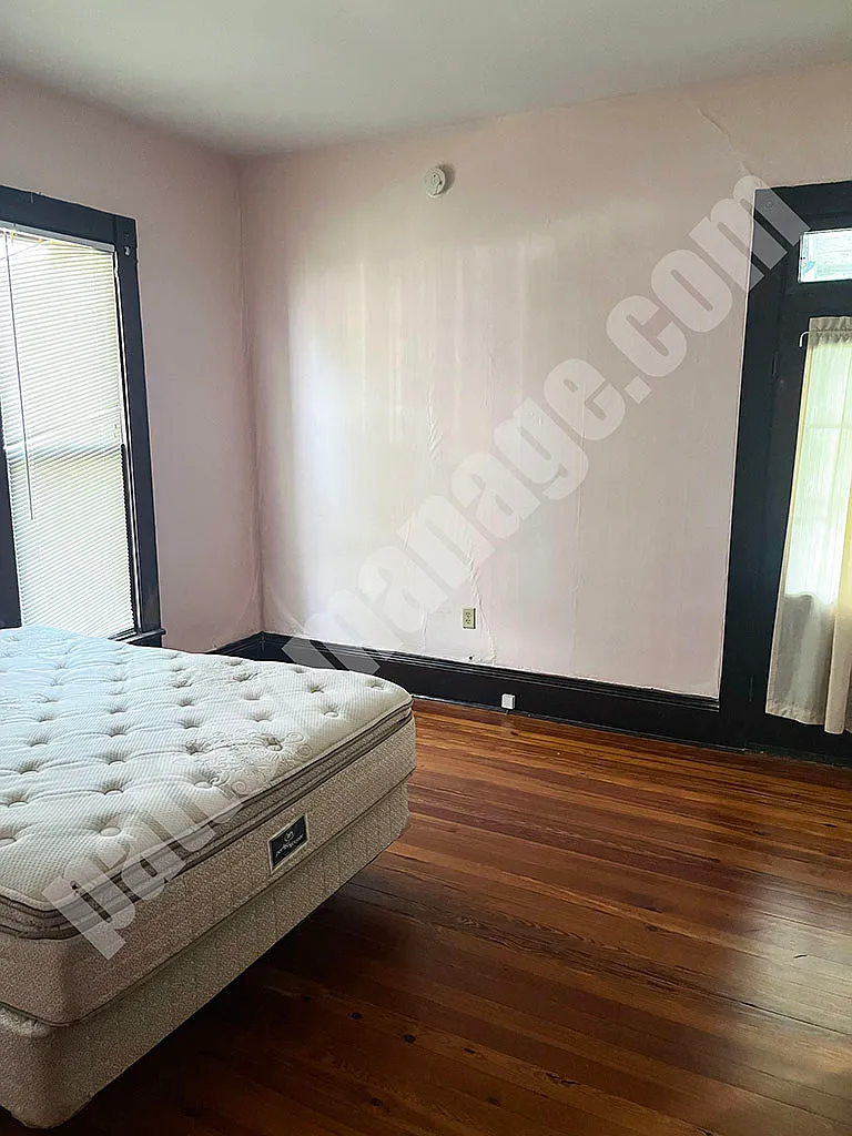 2 bed, 1.5 bath, 1072 sqft, $1,200 — Photo 4