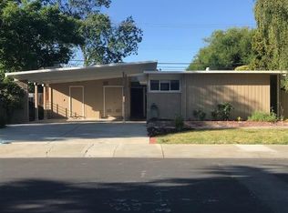 3712 Redwood Cir, Palo Alto, CA 94306