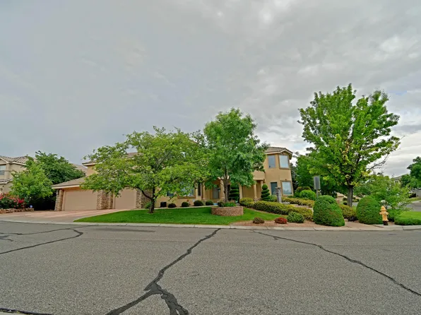 12001 Summerwind Pl NE, Albuquerque, NM 87122