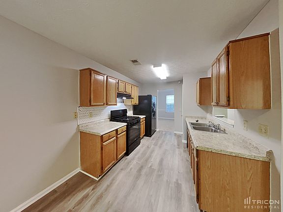 5th image of 3533 Quiet Creek Ct SW