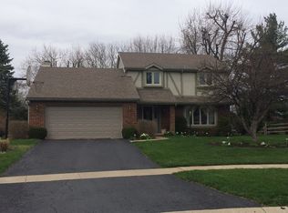6612 Meadowcroft Ln, Maumee, OH 43537