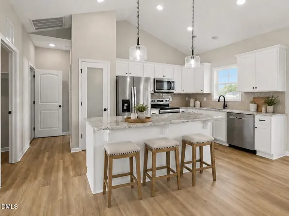 9326 Bear Run Ln, Middlesex, NC 27557