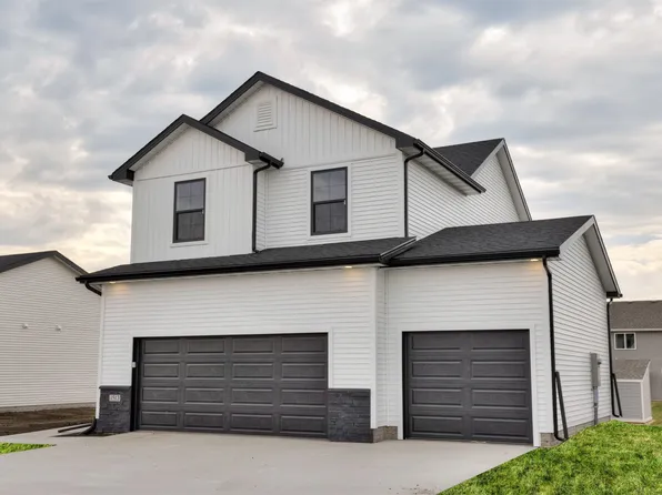 1513 Maple St, Granger, IA 50109