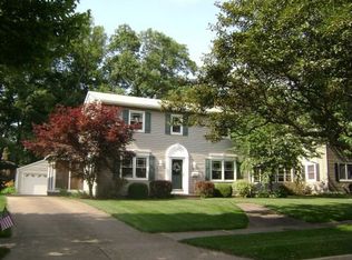 1811 Stabler Rd, Akron, OH 44313