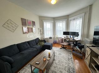 1348 Commonwealth Ave #5, Allston, MA 02134