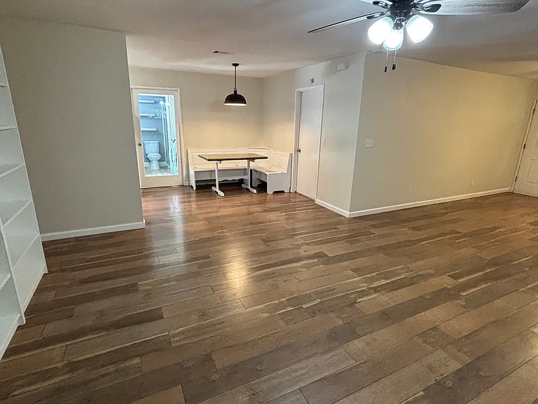 1348 Holt St — Photo 4