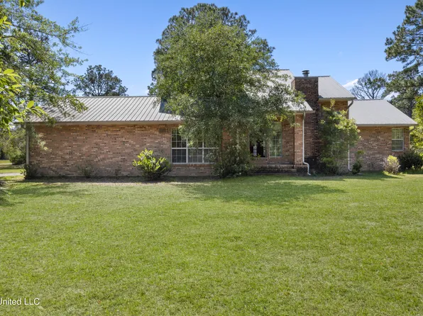 3121 Westlane, Gautier, MS 39553