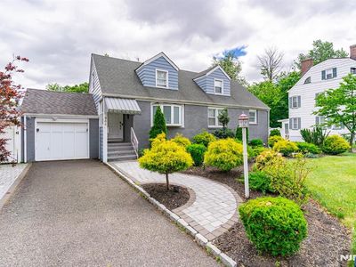 246 E 2nd Avenue, Roselle, NJ, 07203
